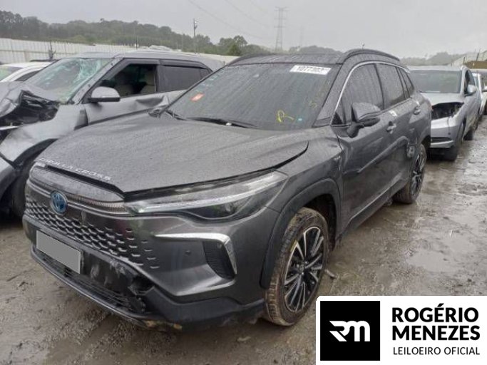 TOYOTA COROLLA CROSS 25/26