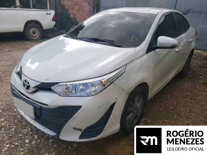 TOYOTA YARIS SEDA 20/21