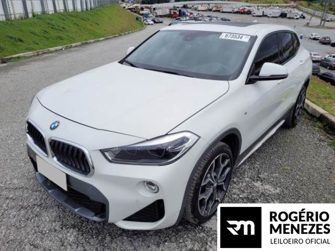 BMW X2 18/18